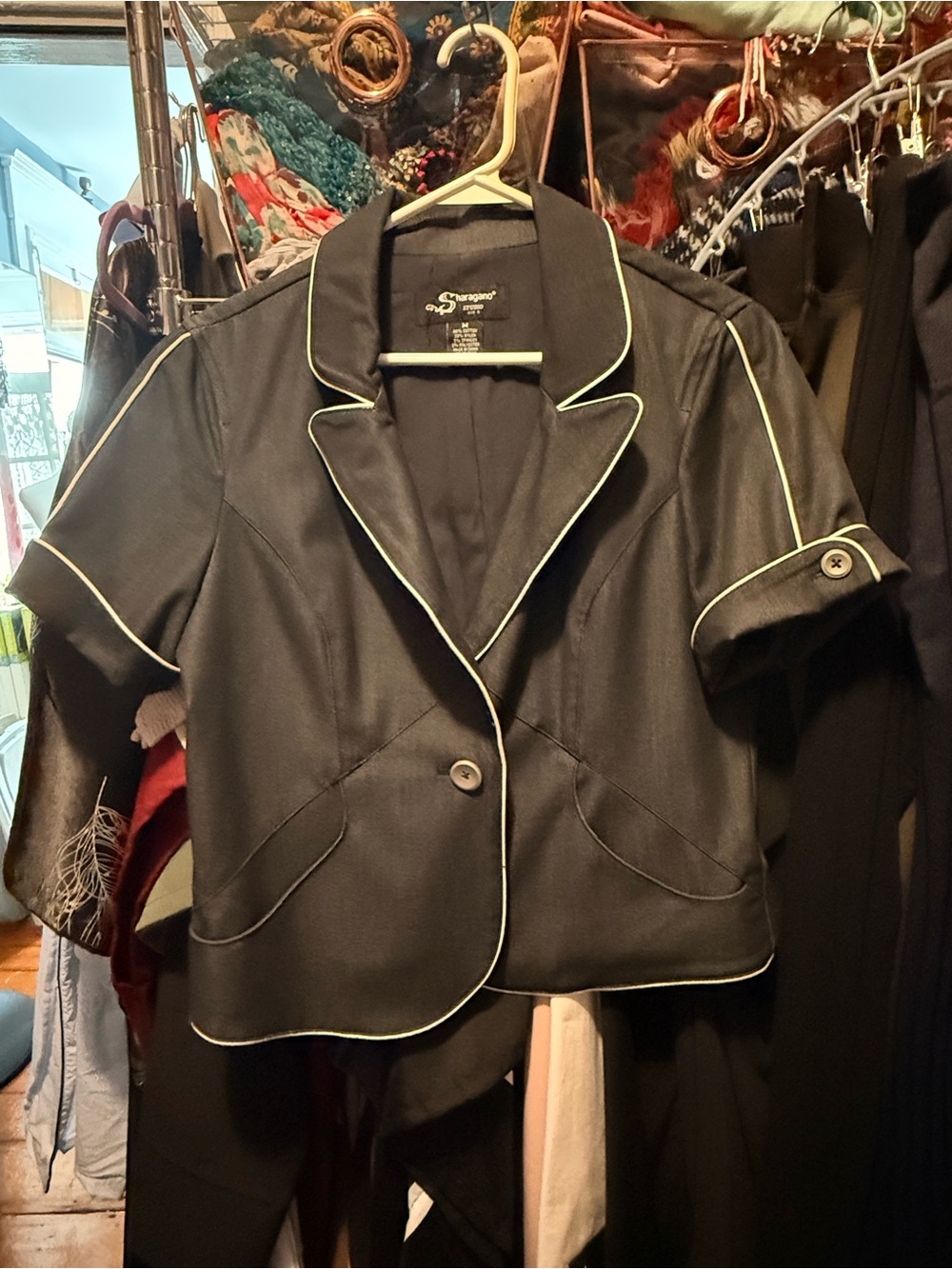 Sharagano Black Short-Sleeve Blazer with Cream Piping